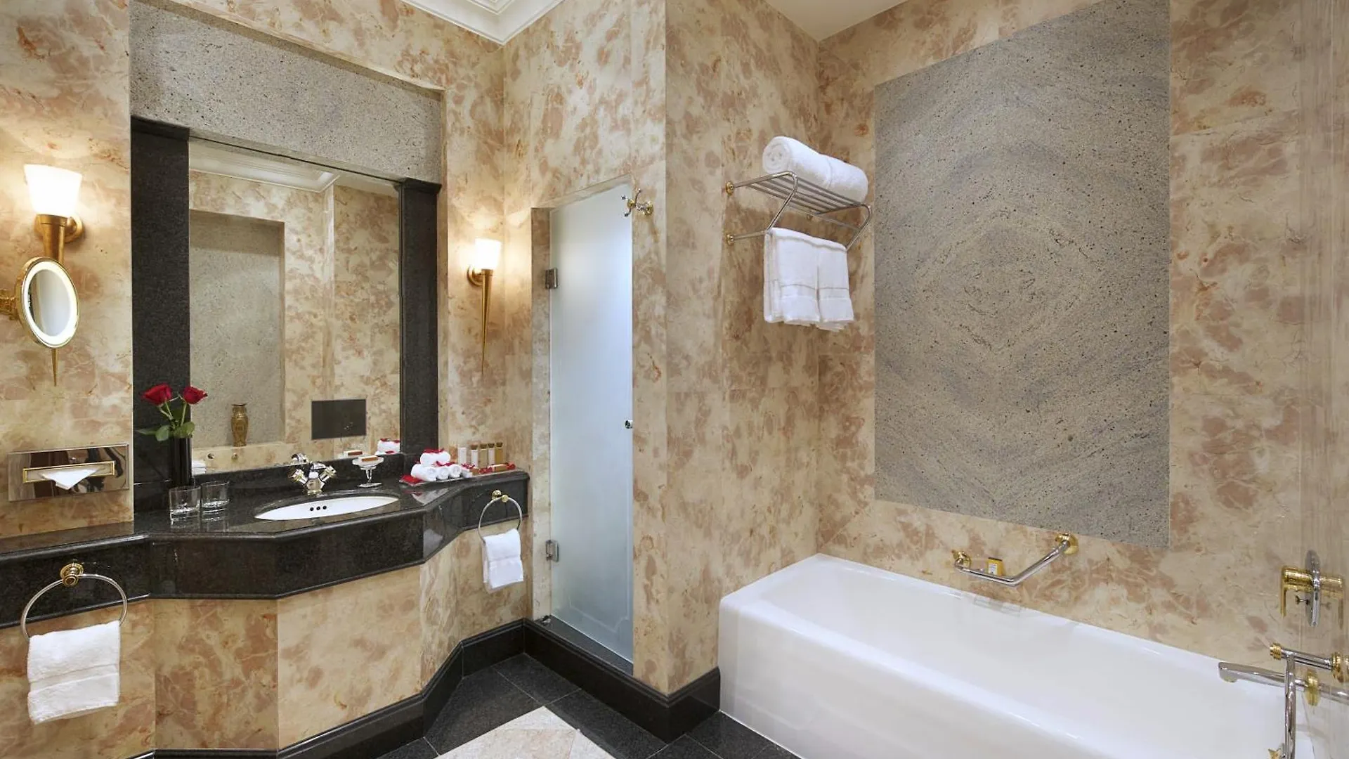 Waldorf Astoria Jeddah - Qasr Al Sharq Hotel Saudi Arabia